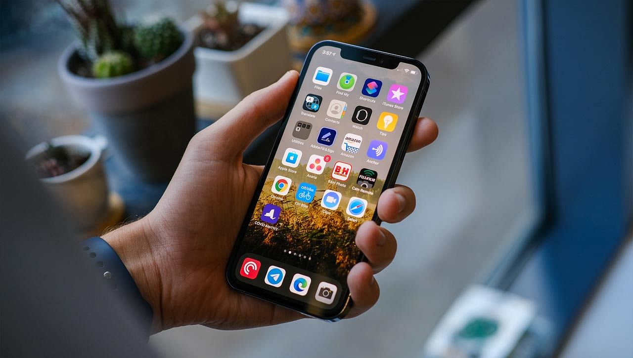 Apple users spend more money on applications (Research)