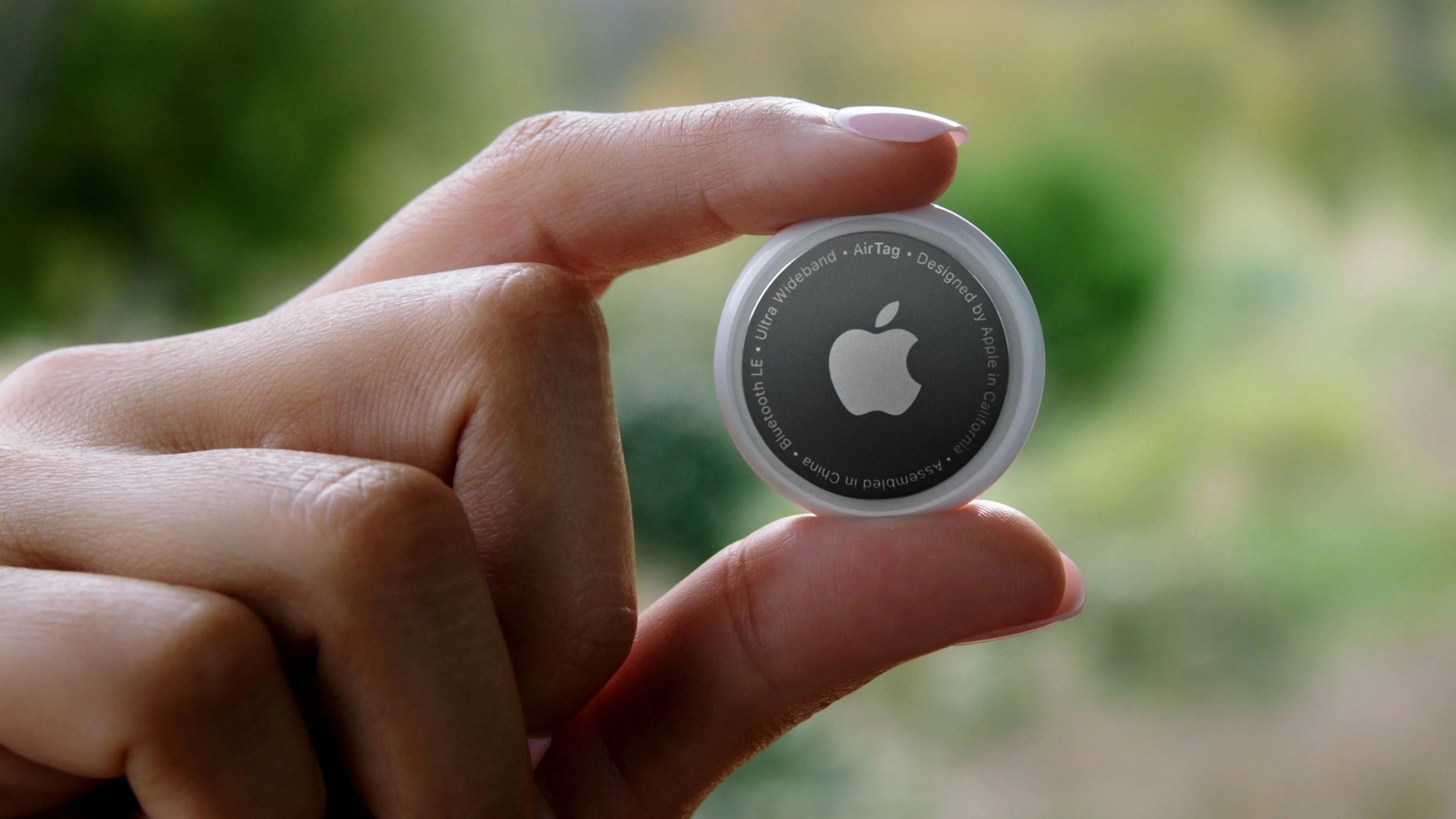 Apple-Air-Tags-Lost-Item-Tracking-Feature-Released